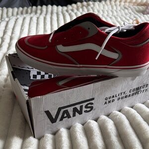 Vans Men's Red and Gray Sneakers